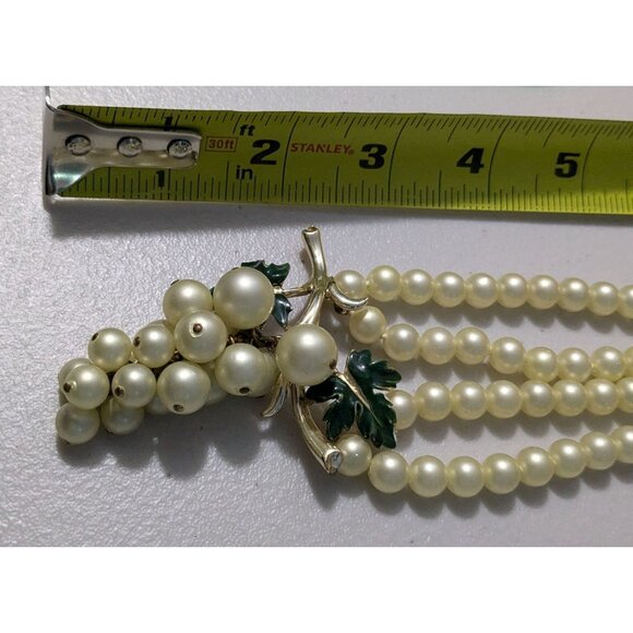 Vintage Double Strand Faux Pearl Necklace With Grapevine Pendant - Picture 7 of 11